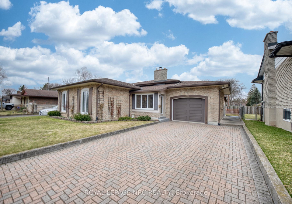 6852-corwin-crescent-niagara-falls-ontario-x12894426
