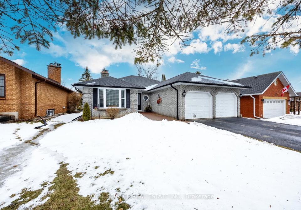 37-russell-hill-road-kawartha-lakes-ontario-x12894434