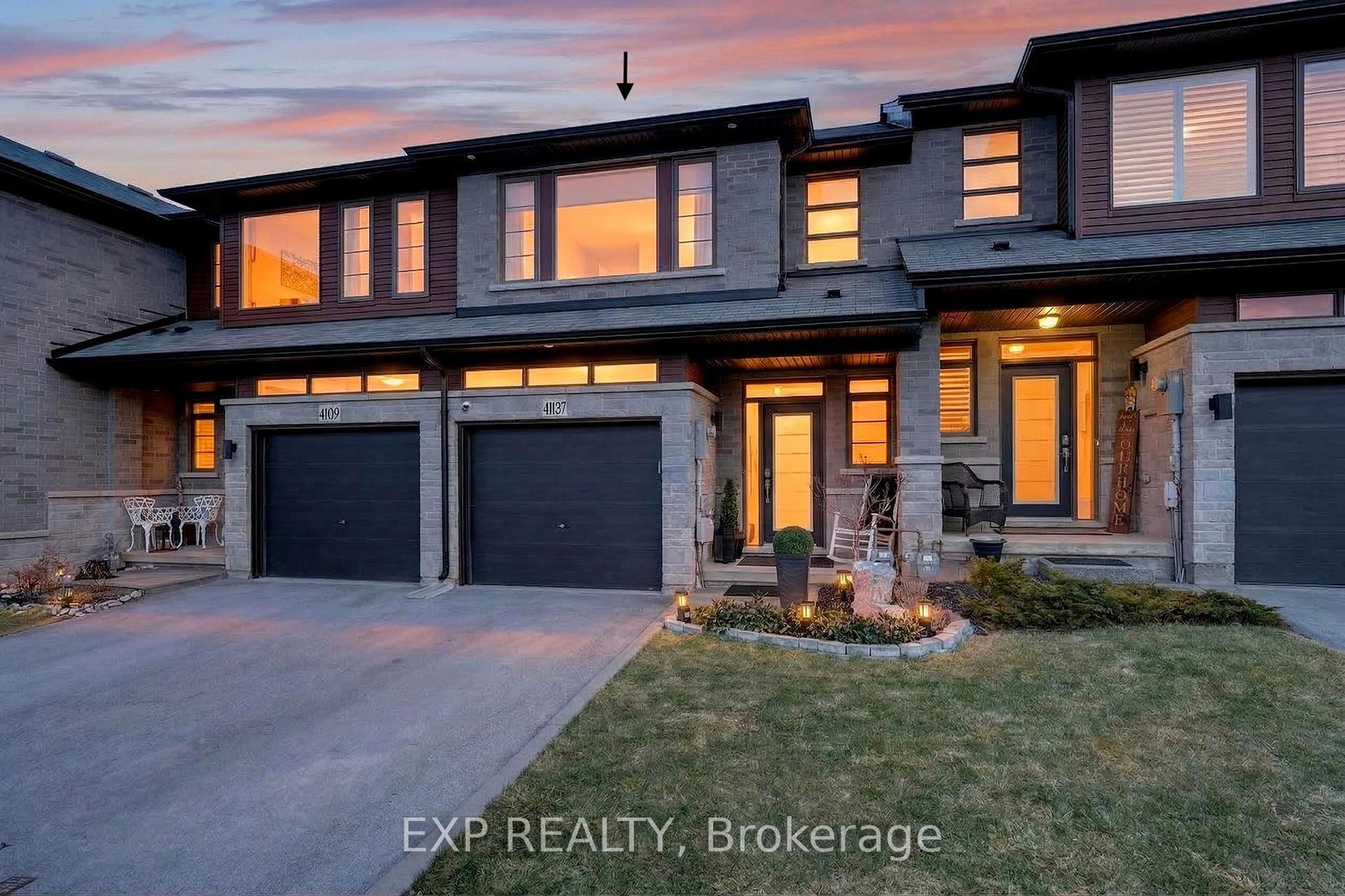 4037-crown-street-lincoln-ontario-x12894468