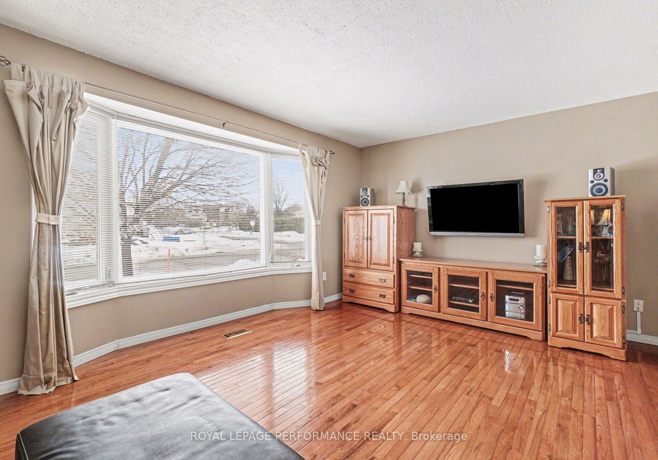 299-mockingbird-drive-ottawa-ontario-x12895060