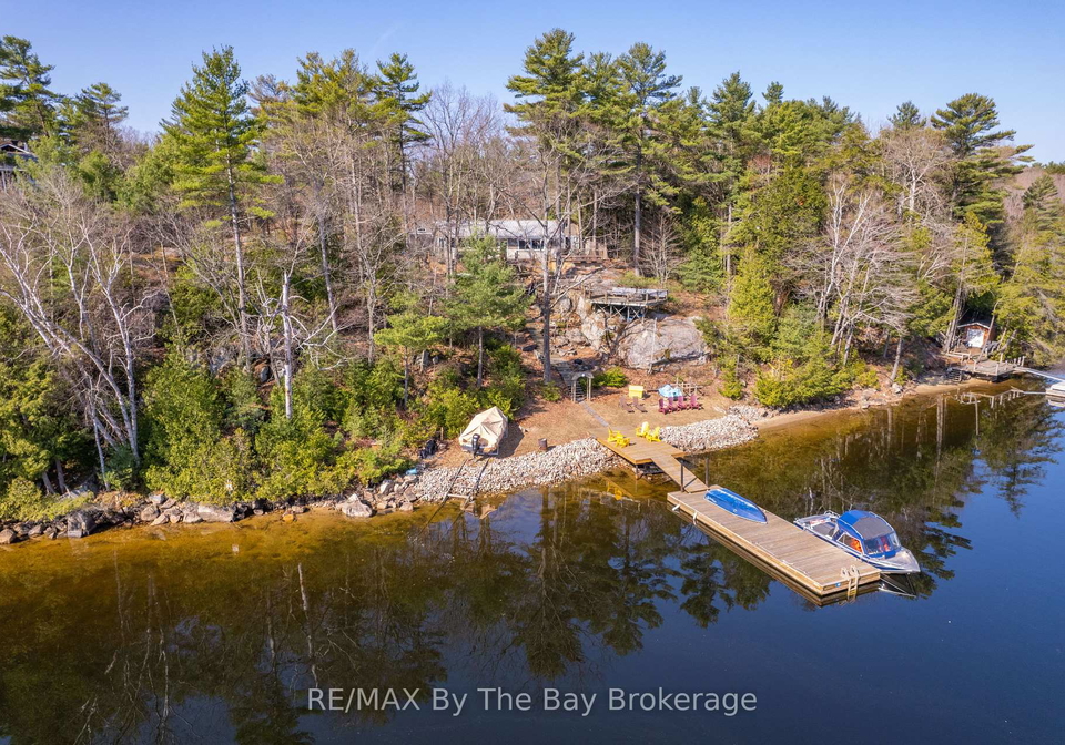 1346-is-980deer-georgian-bay-ontario-x12895184