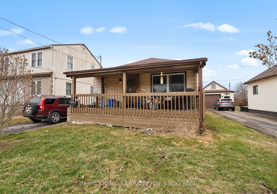 71-johnston-street-port-colborne-ontario-x12895310