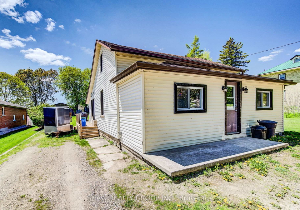21-main-street-w-mapleton-ontario-x12895358
