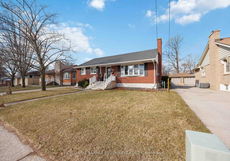 1569-indian-road-n-sarnia-ontario-x12895740