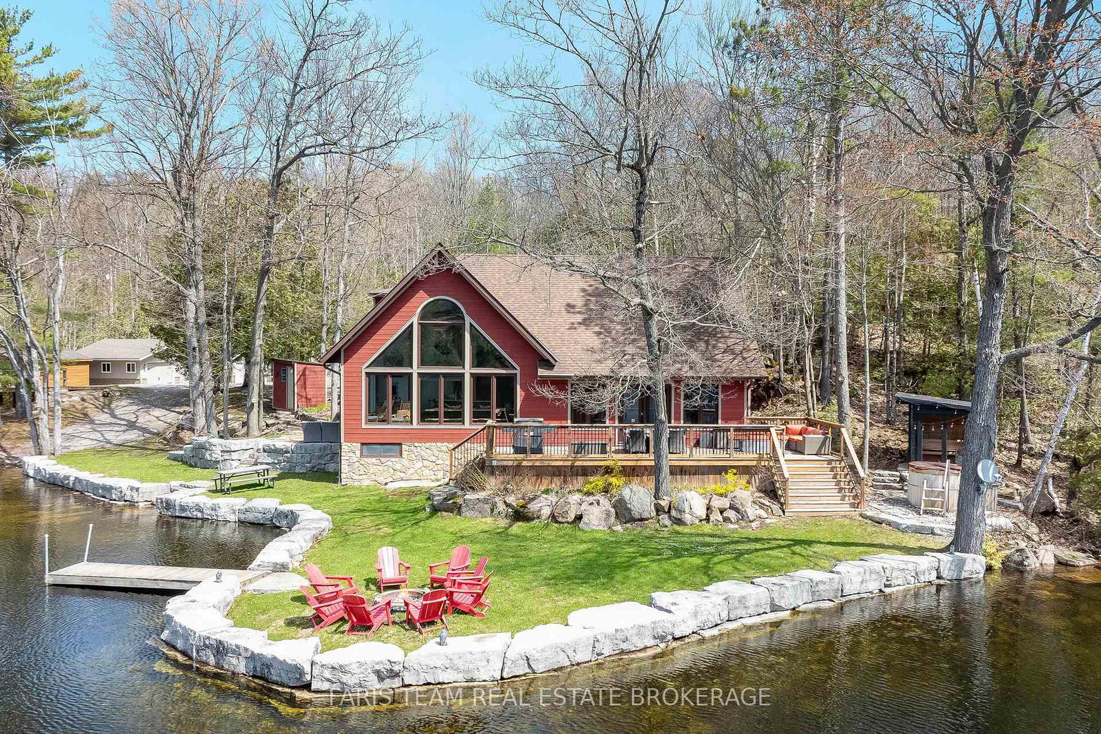 44-fire-route-394-trent-lakes-ontario-x12895928