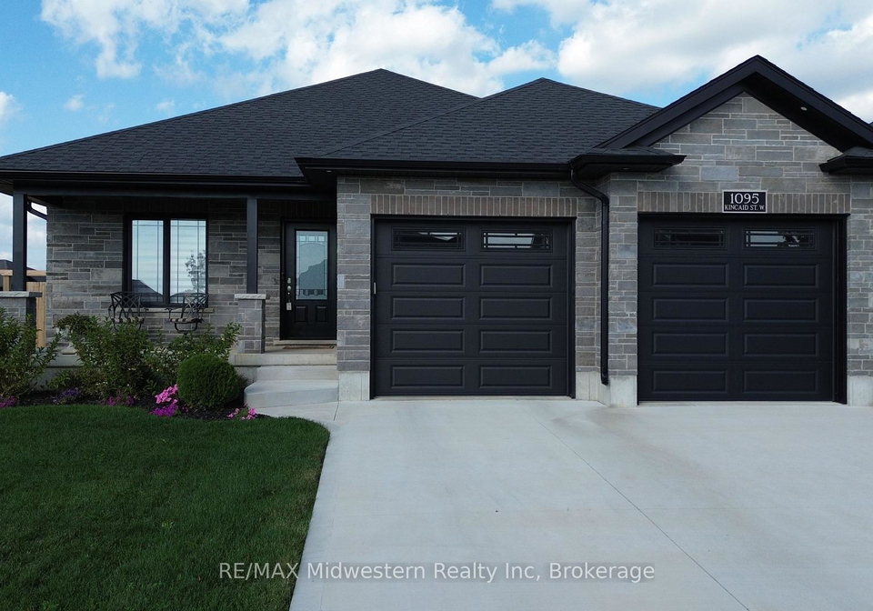 1095-kincaid-street-w-north-perth-ontario-x12896002