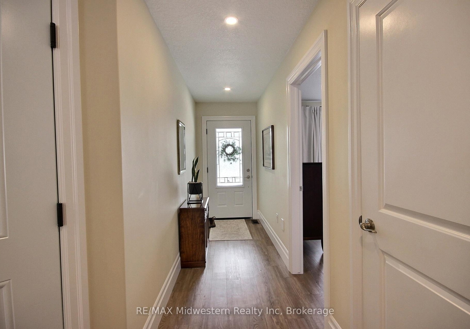 1095-kincaid-street-w-north-perth-ontario-x12896002