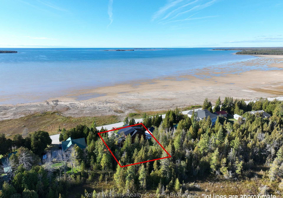 315-shoreline-avenue-south-bruce-peninsula-ontario-x12896078