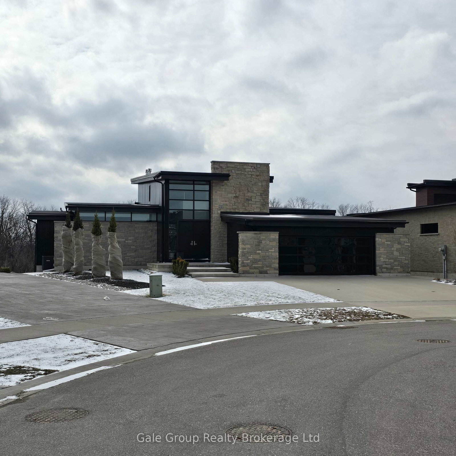 237-tamarack-boulevard-woodstock-ontario-x12896124