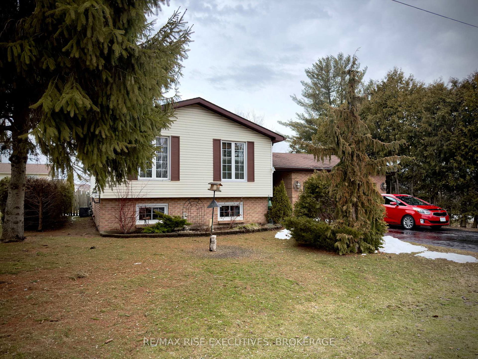 239-church-street-greater-napanee-ontario-x12896134