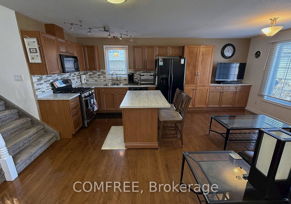 33-regal-drive-chatham-kent-ontario-x12896186