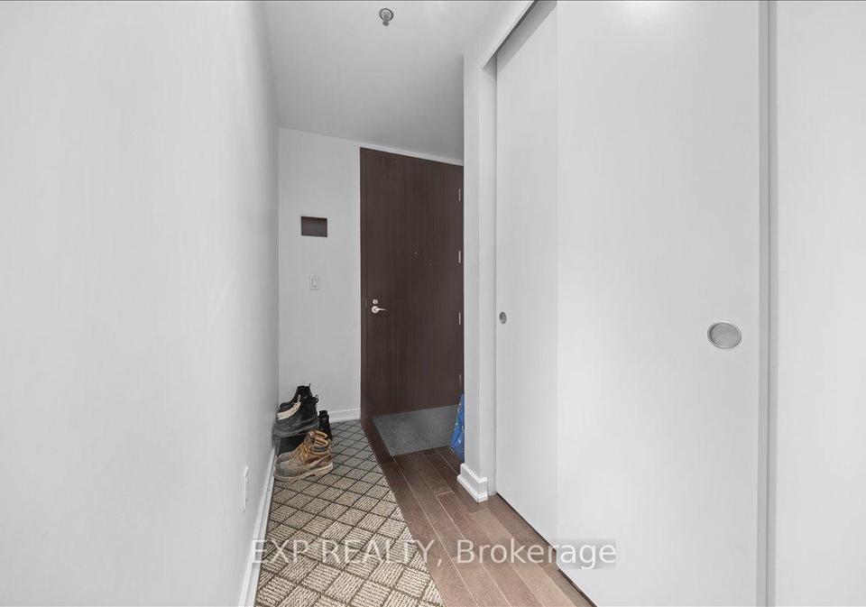 300-lisgar-street-ottawa-ontario-x12896444