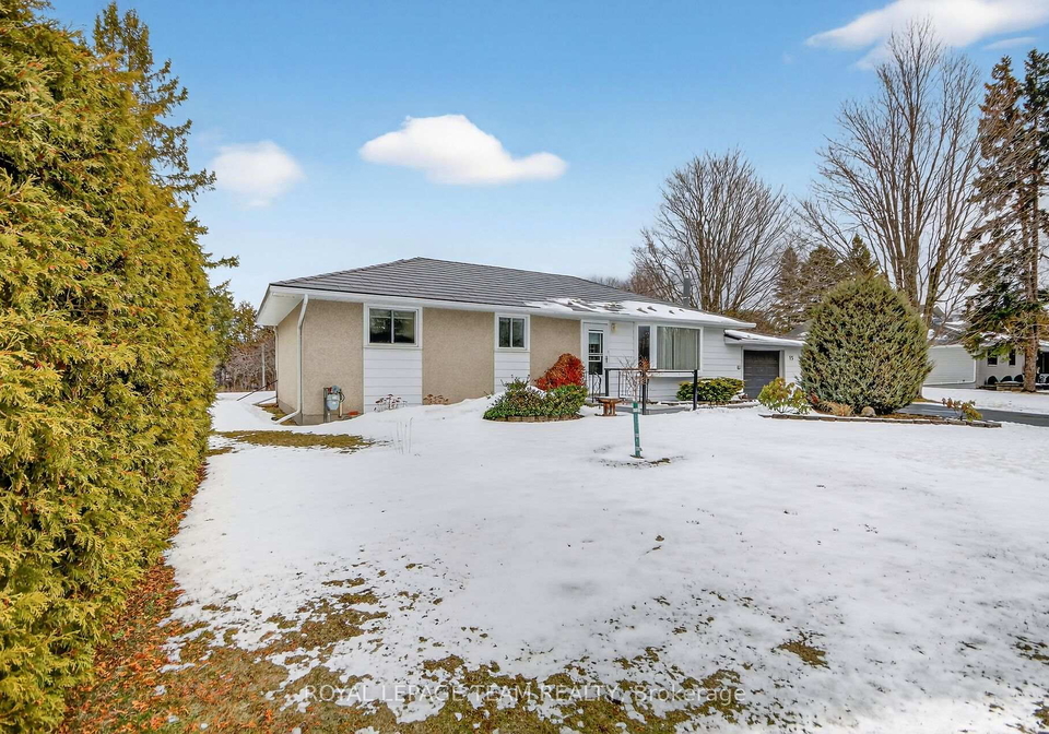 15-savage-drive-ottawa-ontario-x12896636