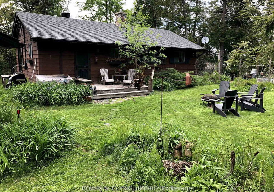 187-corral-post-lane-wollaston-ontario-x12897196