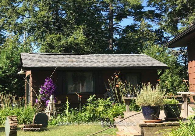 187-corral-post-lane-wollaston-ontario-x12897196