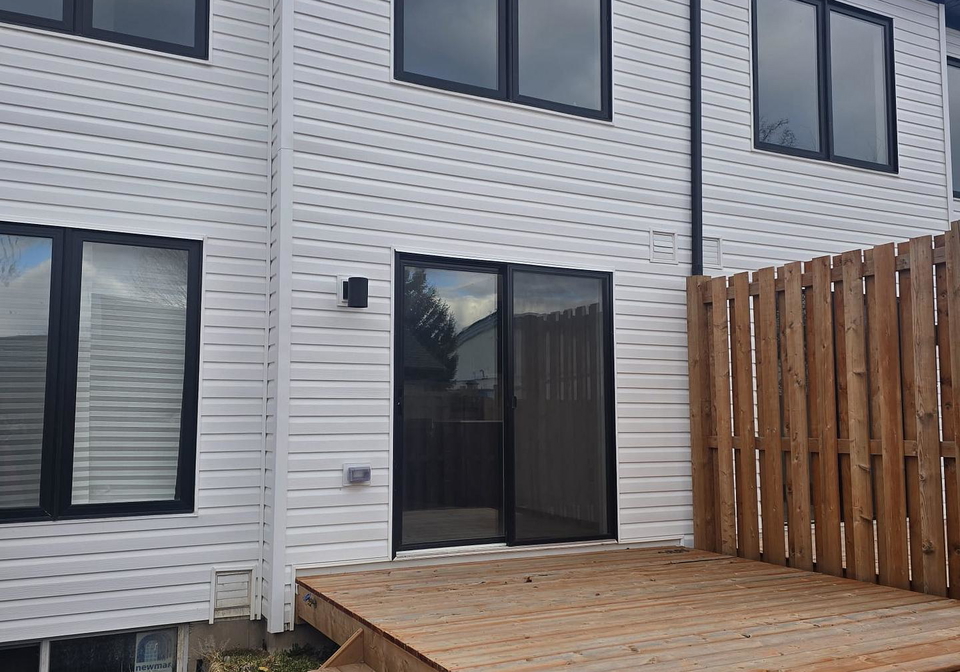 18-marina-palace-e-welland-ontario-x12897420
