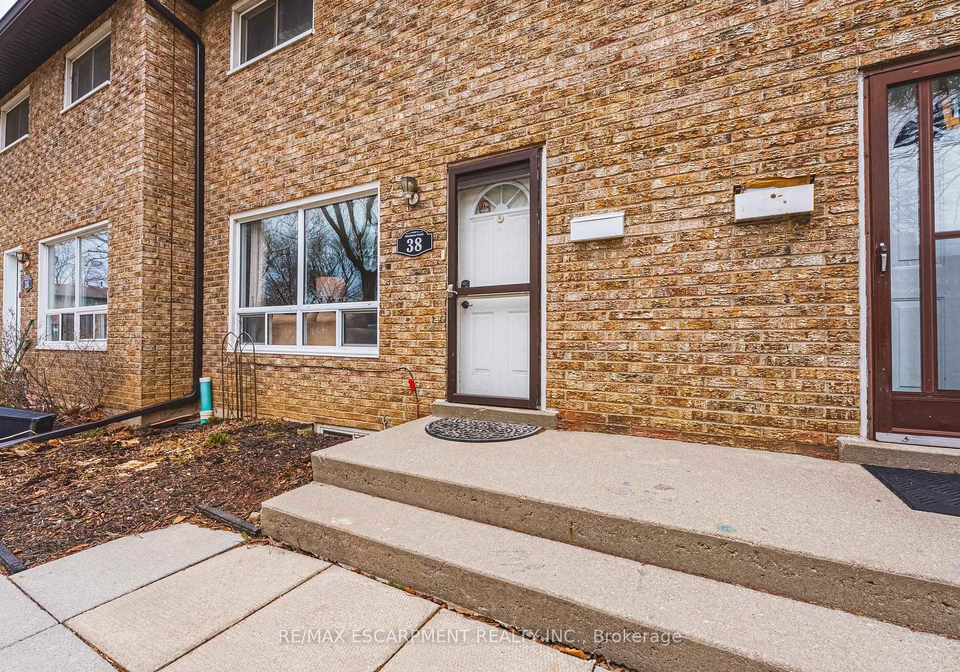 38-glenburn-court-hamilton-ontario-x12897444