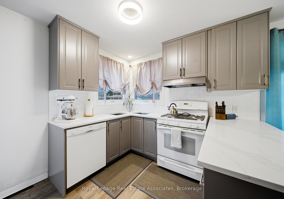 4018-montcalm-crescent-niagara-falls-ontario-x12898134