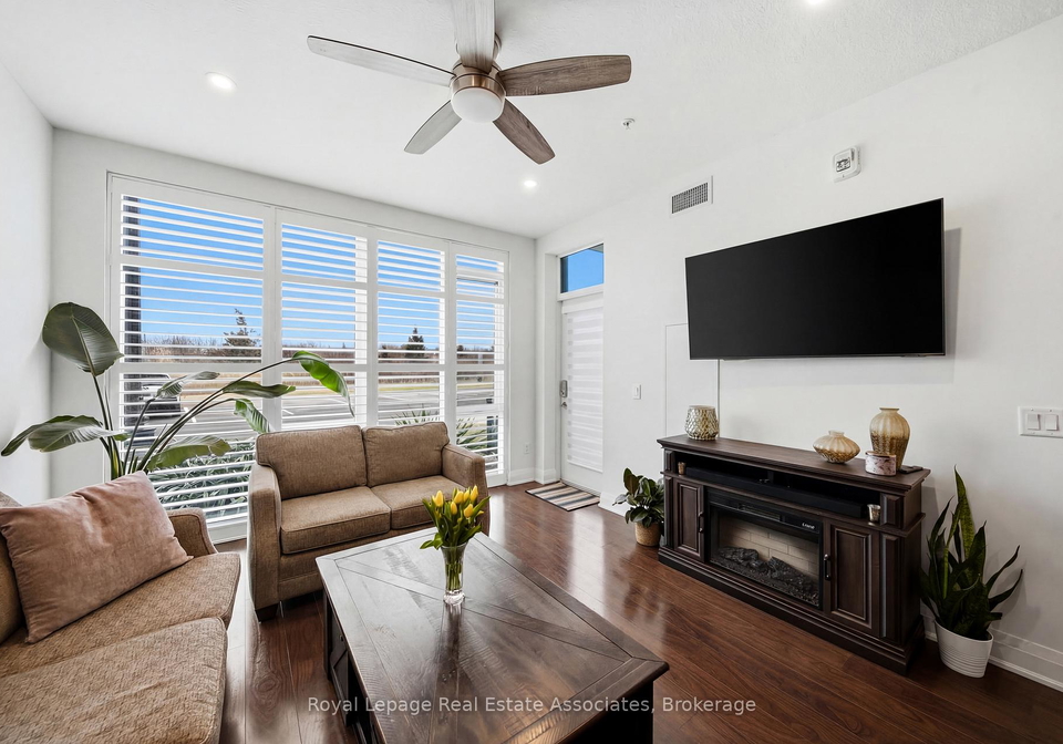 16-concord-place-grimsby-ontario-x12898140
