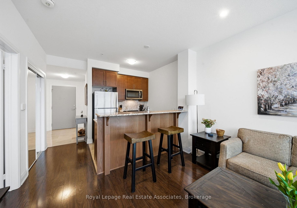 16-concord-place-grimsby-ontario-x12898140