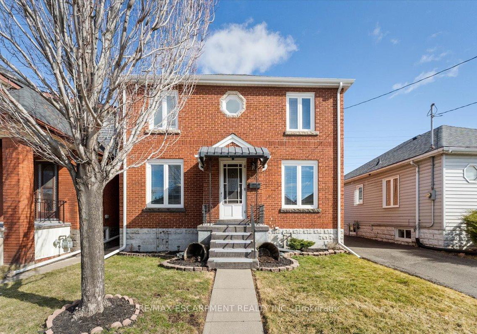 370-paling-avenue-hamilton-ontario-x12898300