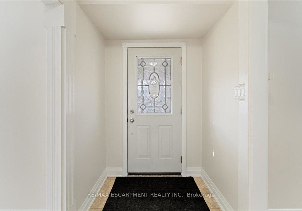 370-paling-avenue-hamilton-ontario-x12898300