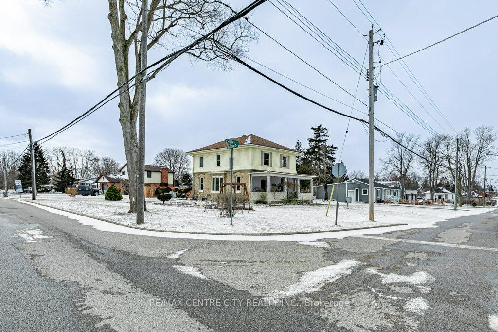 17-church-street-lambton-shores-ontario-x12898480