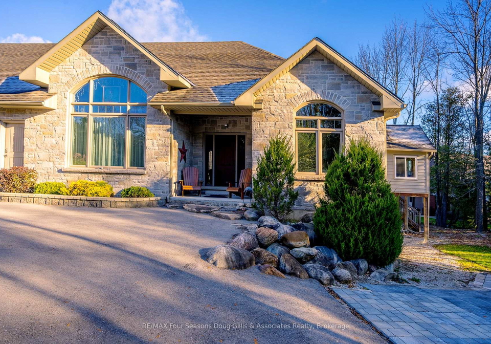 135-algonquin-drive-meaford-ontario-x12898612