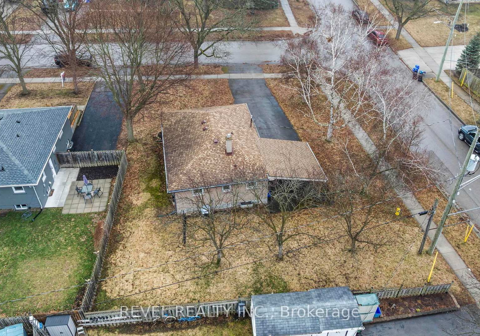 1838-royal-crescent-london-east-ontario-x12898674