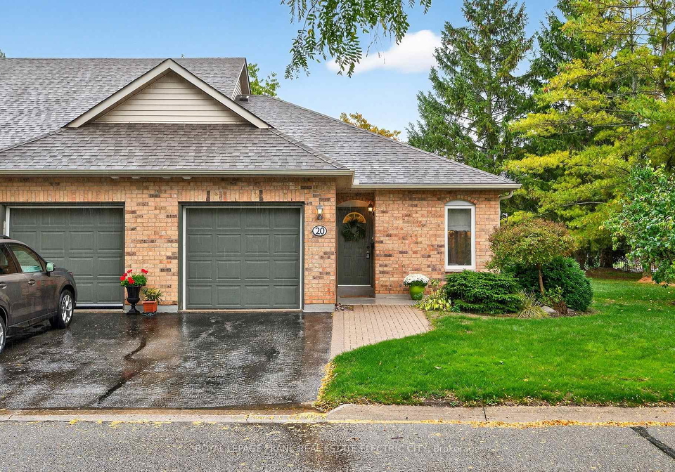 20-charles-court-selwyn-ontario-x12898868