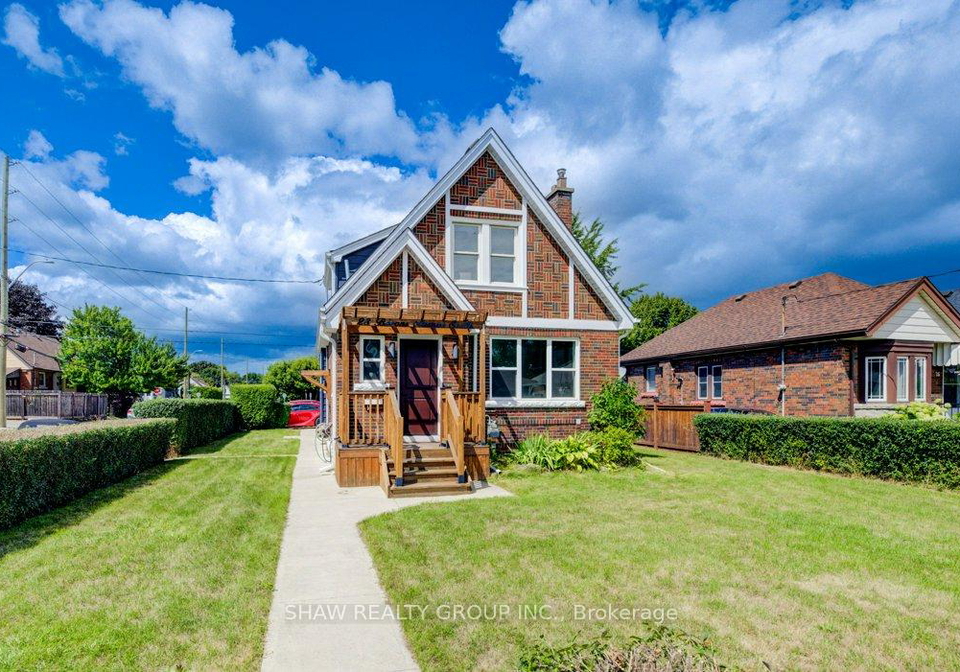 28-barons-avenue-s-hamilton-ontario-x12898952