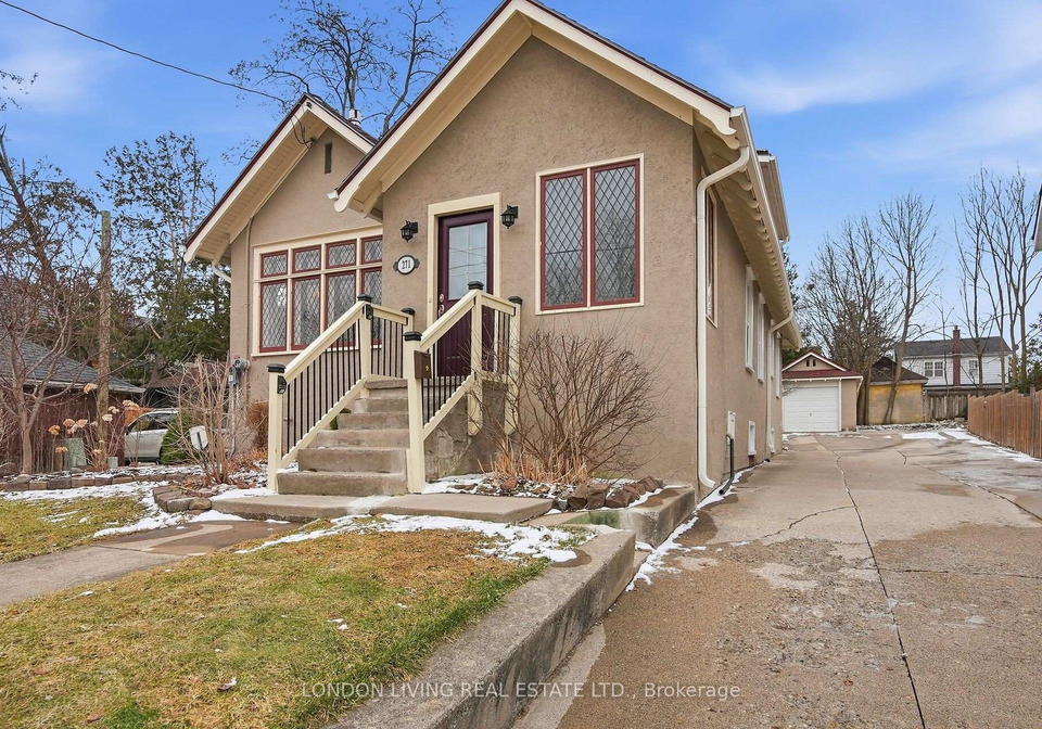271-briscoe-street-e-london-south-ontario-x12898962