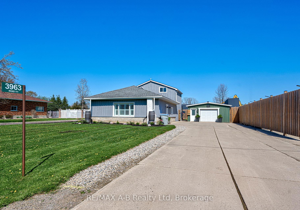 3963-road-111-perth-east-ontario-x12898968