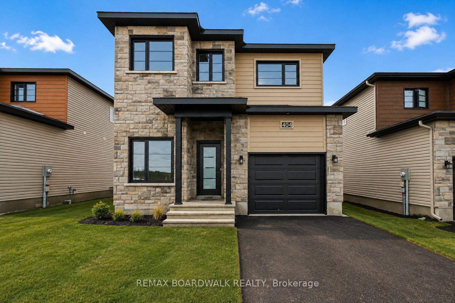 404-falcon-lane-russell-ontario-x12899440