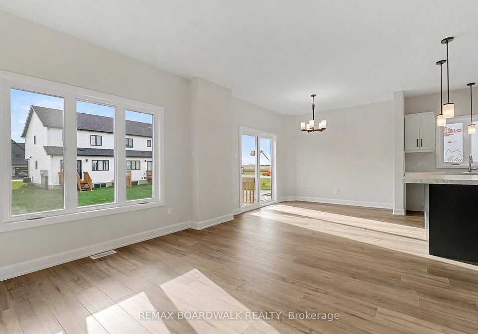 408-falcon-lane-russell-ontario-x12899448
