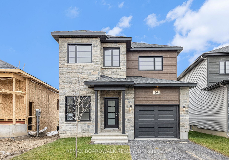 409-falcon-lane-russell-ontario-x12899456