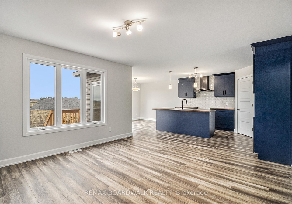 409-falcon-lane-russell-ontario-x12899456