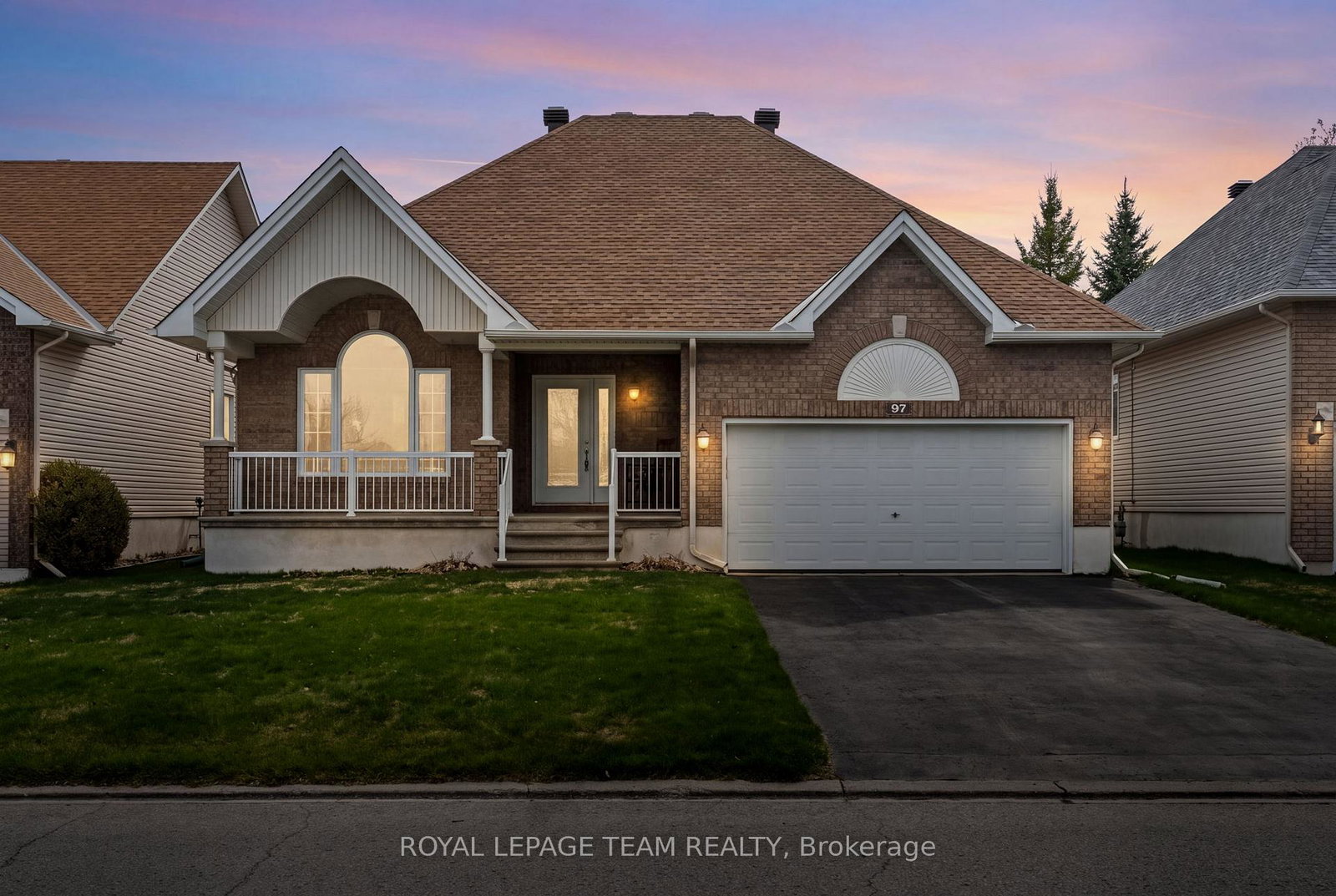 97-lloydalex-crescent-ottawa-ontario-x12899546