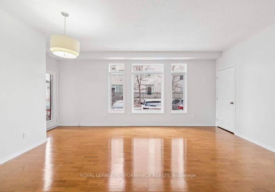 240-meilleur-private-ottawa-ontario-x12899710