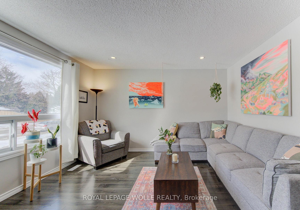 110-lillian-drive-waterloo-ontario-x12899842