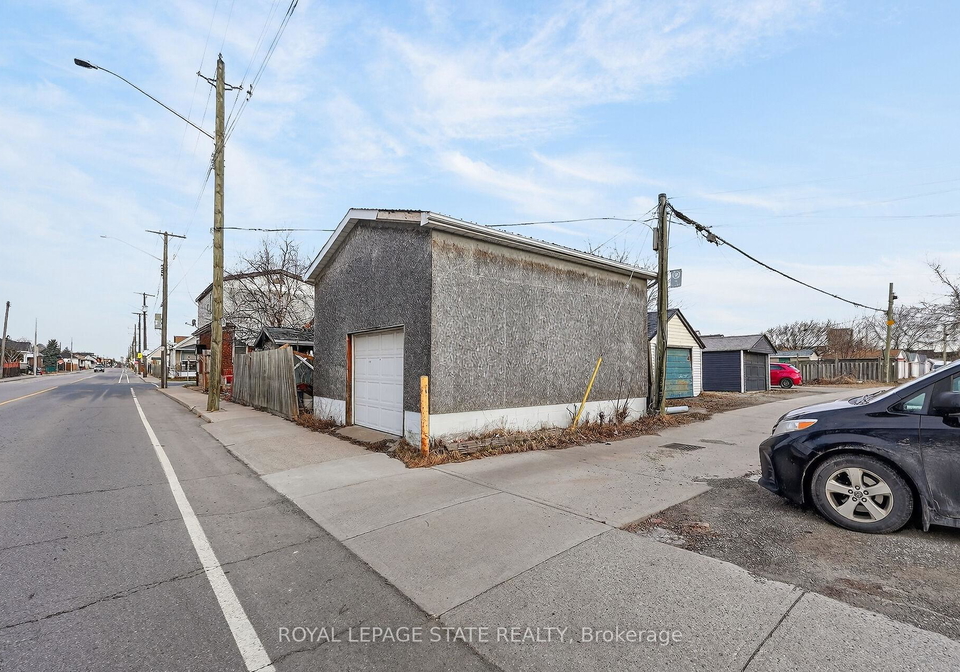 240-paling-avenue-hamilton-ontario-x12899994