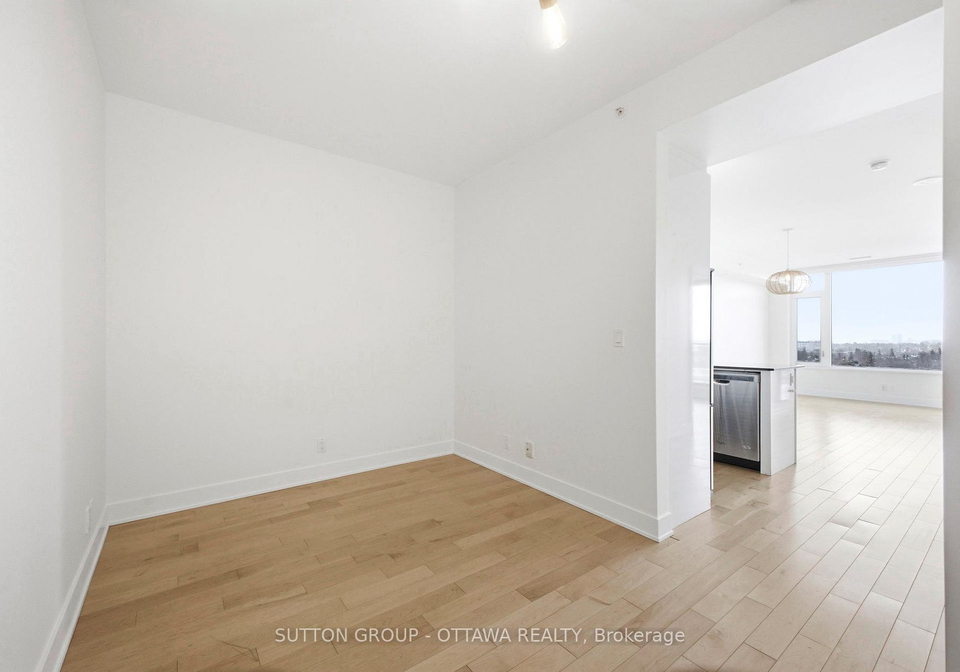 1035-bank-street-ottawa-ontario-x12900358