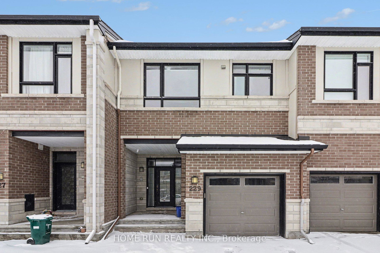 229-dolce-crescent-ottawa-ontario-x12900418