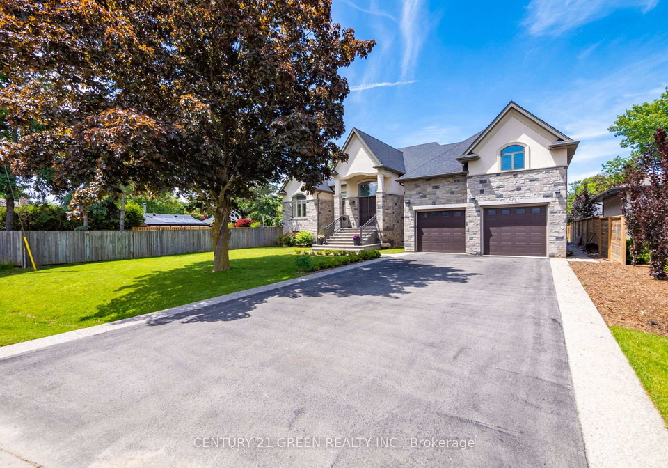 679-hiawatha-boulevard-hamilton-ontario-x12900628