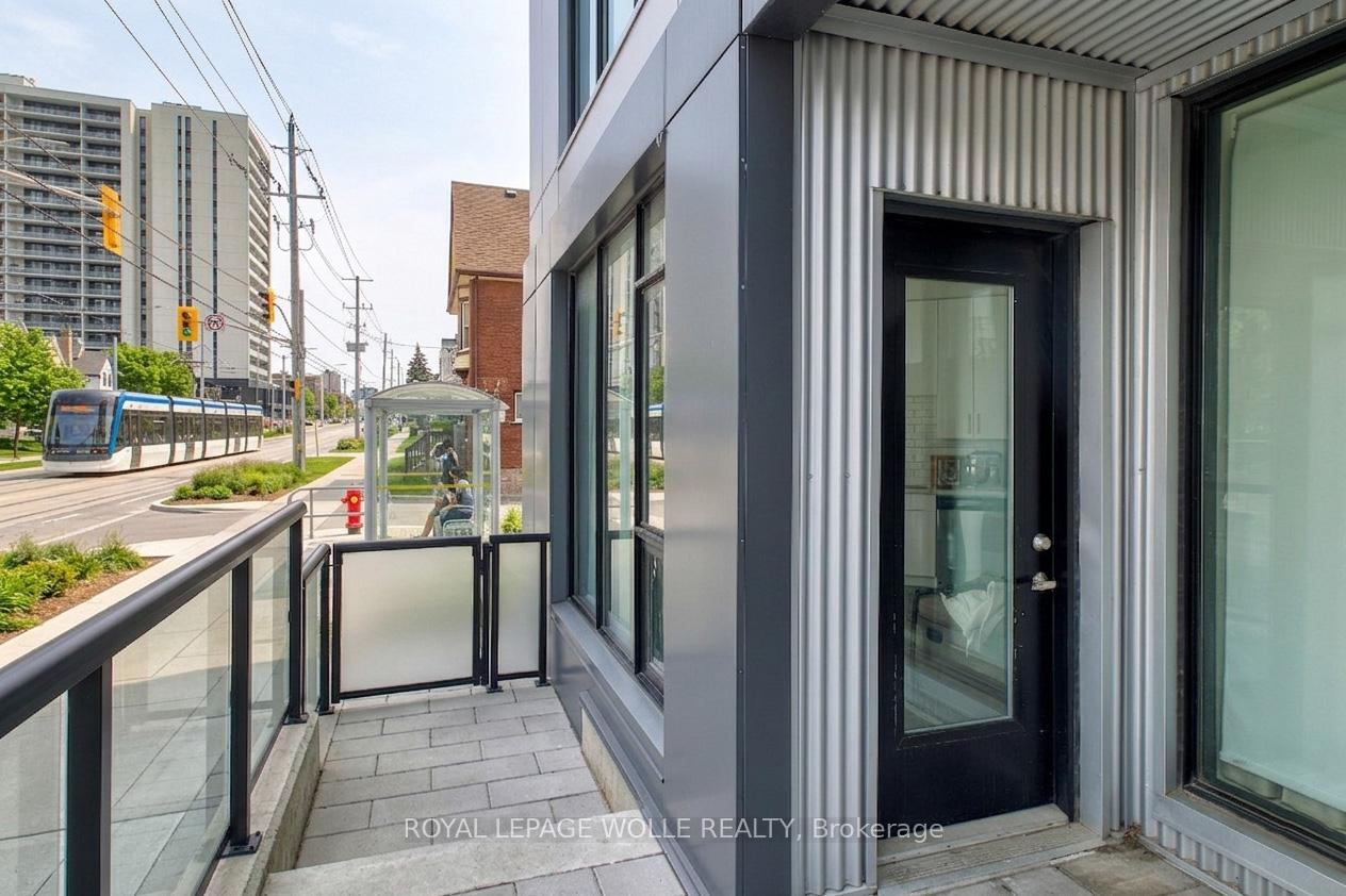 690-king-street-w-waterloo-ontario-x12900800