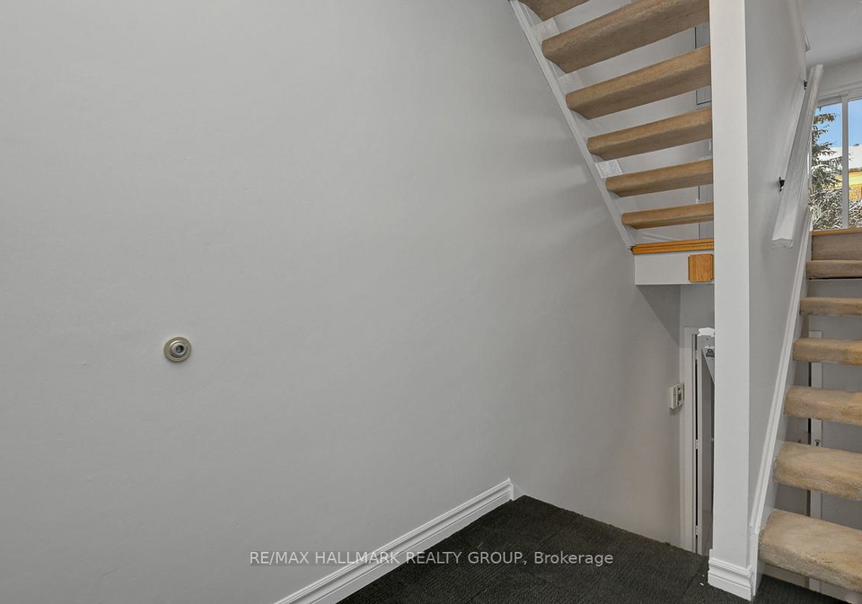 261-bruyere-street-ottawa-ontario-x12900806