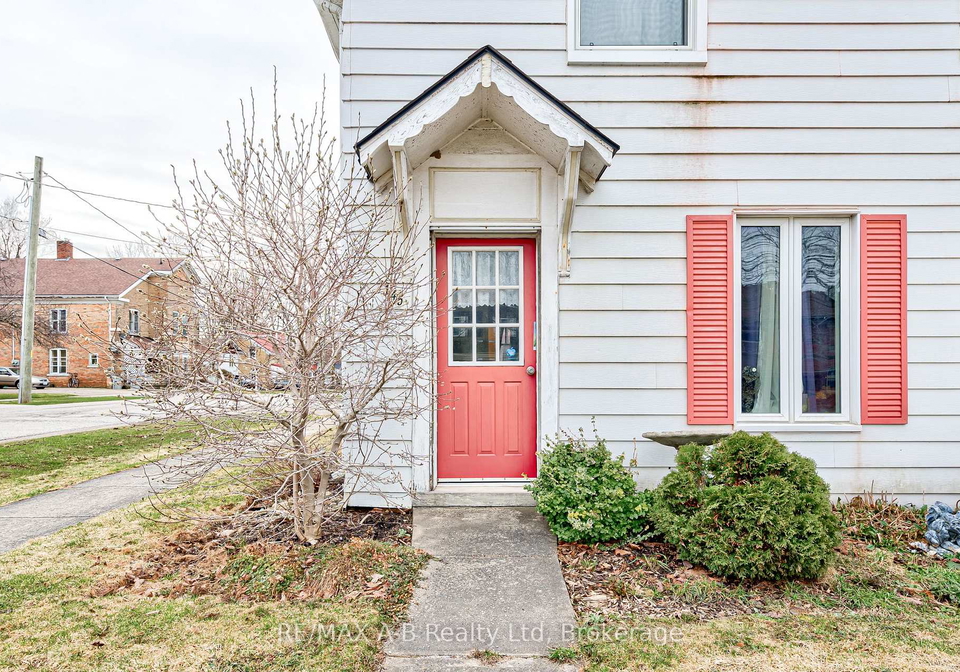 145-st-george-street-west-perth-ontario-x12900836