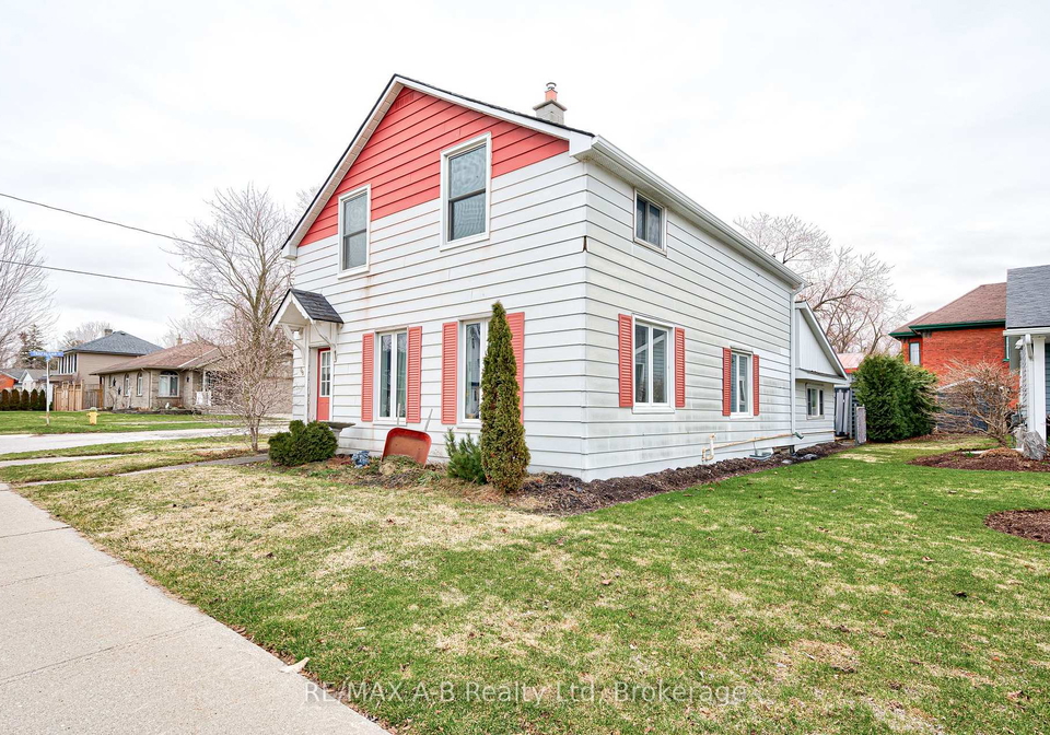145-st-george-street-west-perth-ontario-x12900836