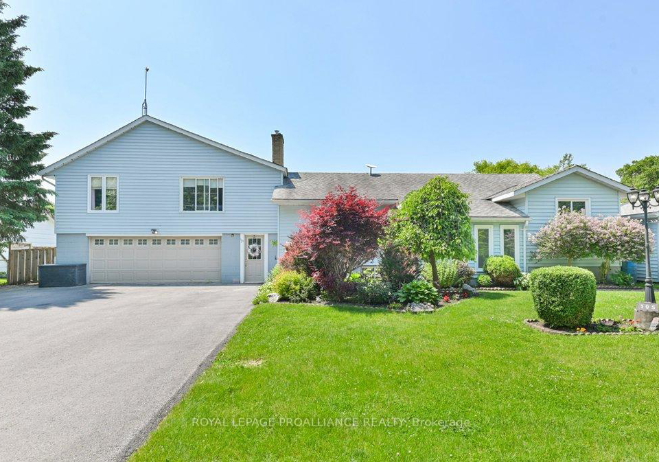 105-ab-bernard-long-road-quinte-west-ontario-x12900922