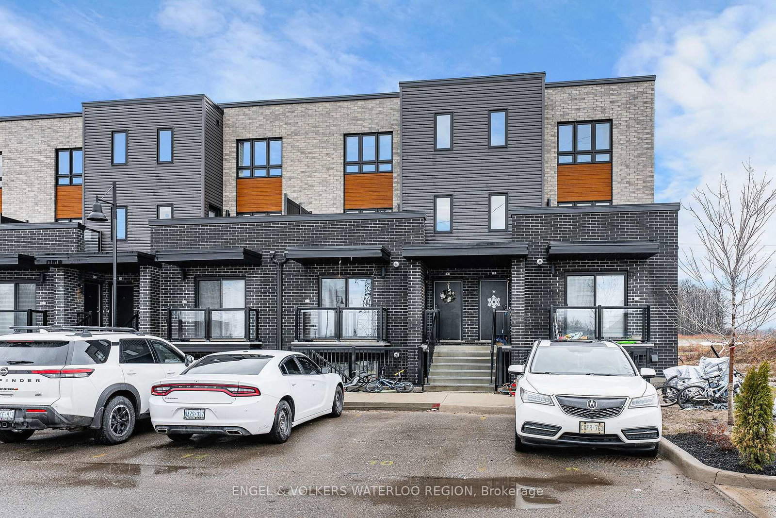 23chapel-hill-drive-kitchener-ontario-x12901068
